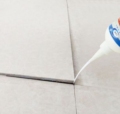 南充瓷砖空鼓维修公司分享卫生间瓷砖脱落的原因可能有以下几点